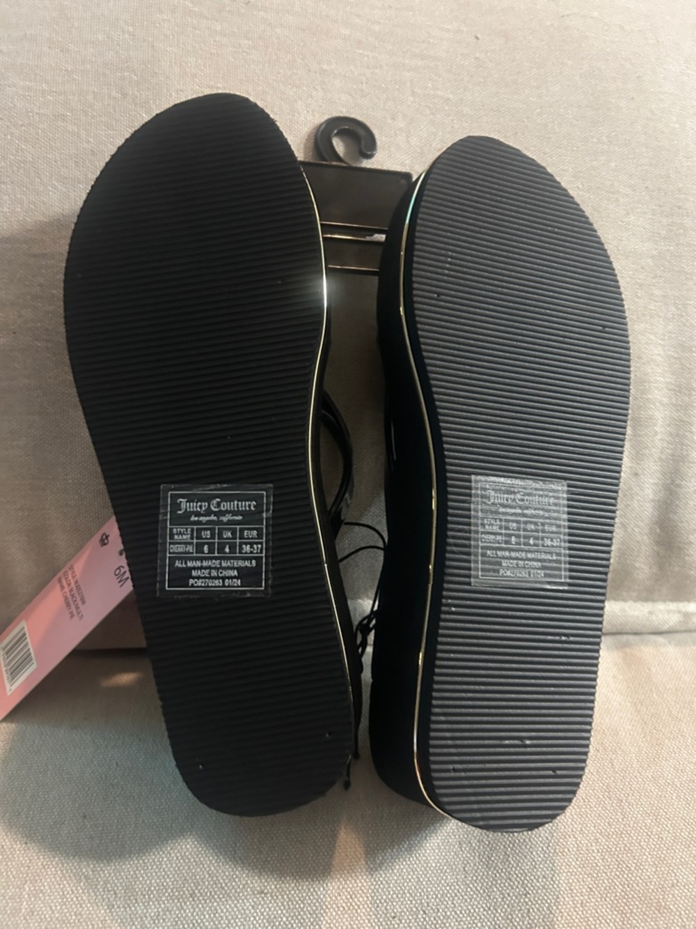 NWT Juicy Couture Black Wedge Flip Flops with Red Cherry Accents - Picture 6 of 6